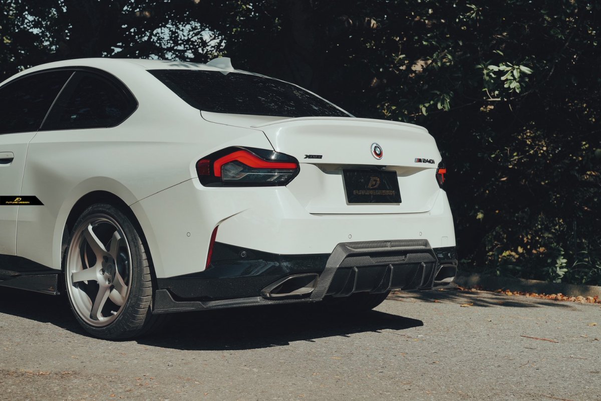 画像1: BMW 2シリーズ G42 クーペ Mスポーツ リア ディフューザー 本物DryCarbon ドライカーボン (1)