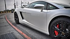 画像1: Lamborghini ランボルギーニ ガヤルド LP550 LP560 LP570 用 570タイプ サイドスカート 本物DryCarbon ドライカーボン (1)