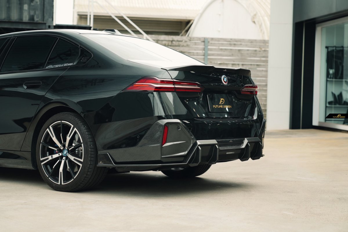 画像21: 【送料無料】BMW 5シリーズ i5 G60 Mスポーツ リアディフューザー 本物DryCarbon ドライカーボン (21)