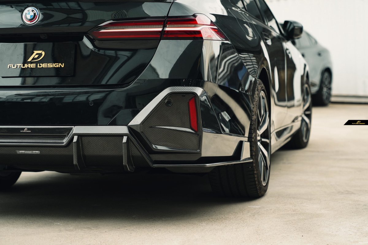 画像16: 【送料無料】BMW 5シリーズ i5 G60 Mスポーツ リアディフューザー 本物DryCarbon ドライカーボン (16)