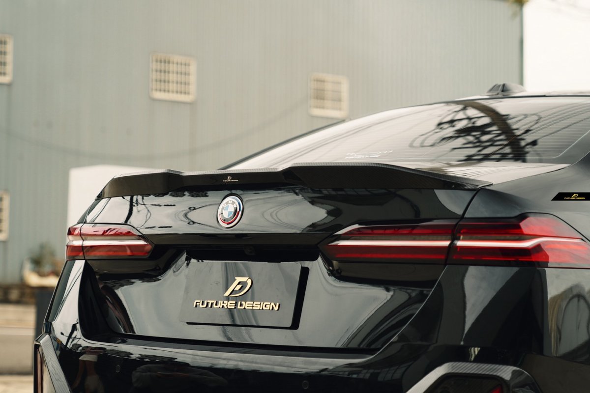 画像38: BMW 5シリーズ i5 G60 トランク用 リアスポイラー 本物DryCarbon ドライカーボン (38)