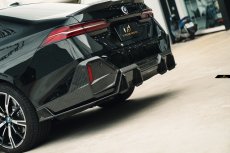 画像17: 【送料無料】BMW 5シリーズ i5 G60 Mスポーツ リアディフューザー 本物DryCarbon ドライカーボン (17)