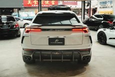 画像10: Lamborghini URUS ウルス リアバンパー用 カナード 本物DryCarbon ドライカーボン (10)