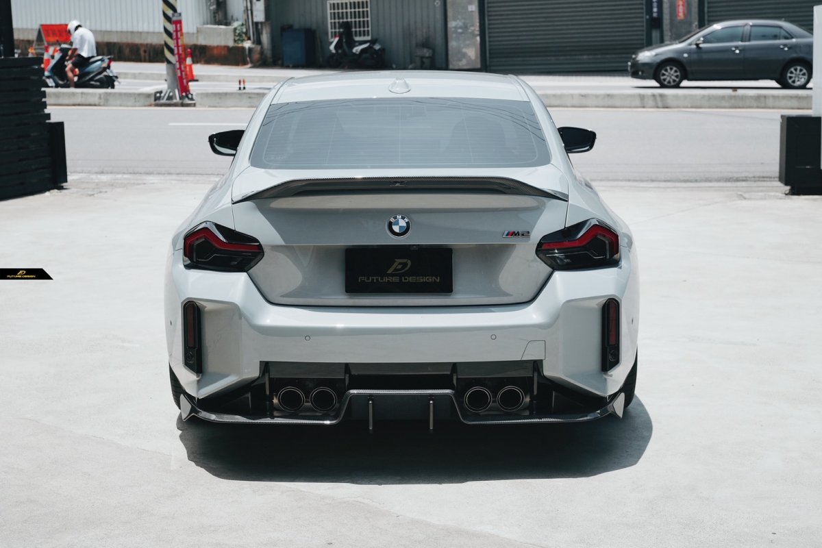 画像14: BMW 2シリーズ G87 クーペ M2 リアスポイラー V2 本物DryCarbon ドライカーボン (14)