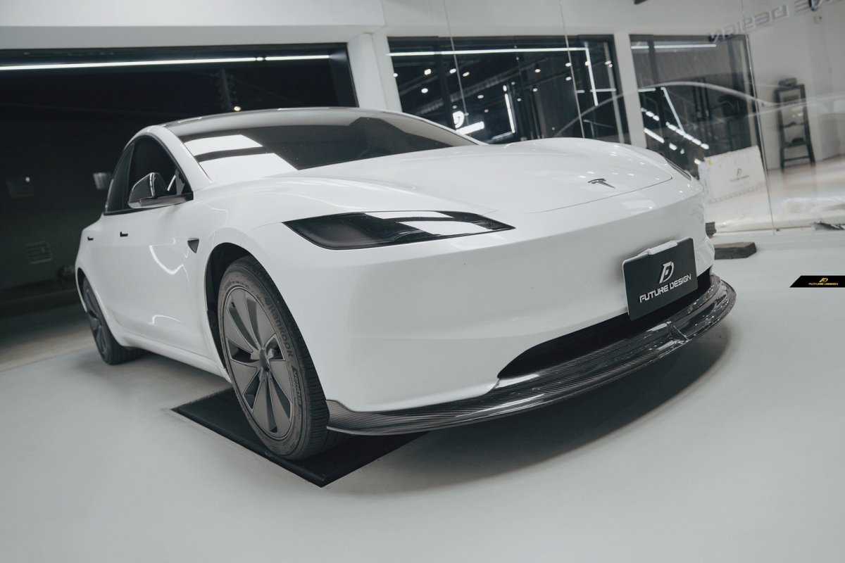 画像3: 【予約販売中に送料無料】TESLA テスラ NEW MODEL 新型 モデル 3 フロントバンパー用 リップスポイラー 本物Drycarbon ドライカーボン (3)