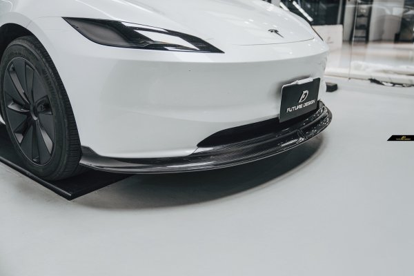予約販売中に送料無料】TESLA テスラ NEW MODEL 新型 モデル 3