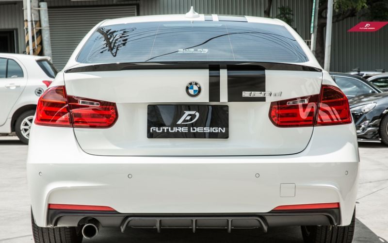 BMW F30 リア トランクスポイラー-