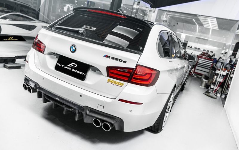 BMW 5シリーズ F10 セダン F11ツーリング Mスポーツ M5 リアバンパー用 