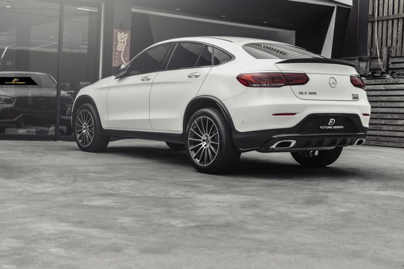 【AMG純正品】【訳有り】GLC43 リアトランクスポイラー対応車種メーカーC253