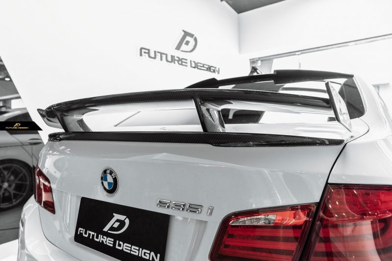 BMW 5シリーズ F10 セダン トランク用 GT リアウィング 本物Drycarbon